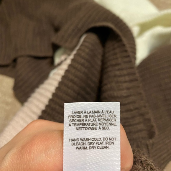 {Garage} Multi Color Knit Cropped Sweater Size Large - Picture 10 of 14